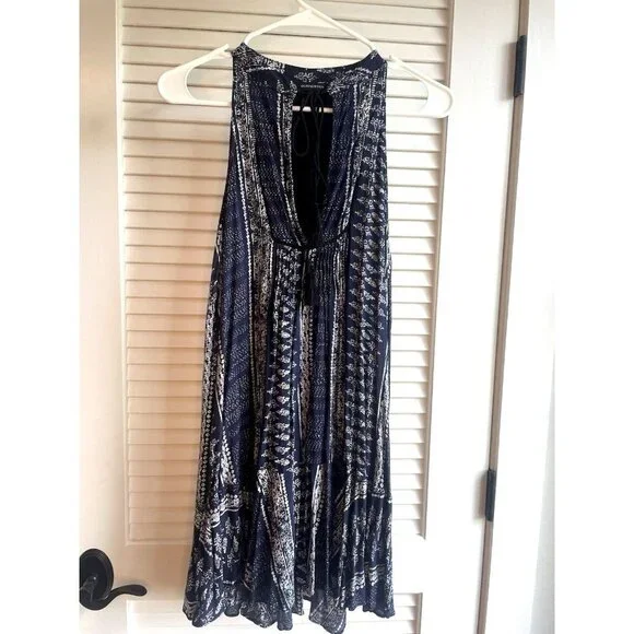 Olivaceous Navy Blue and White Boho Sun Dress or Cover Up Women's Size M - Picture 9 of 10